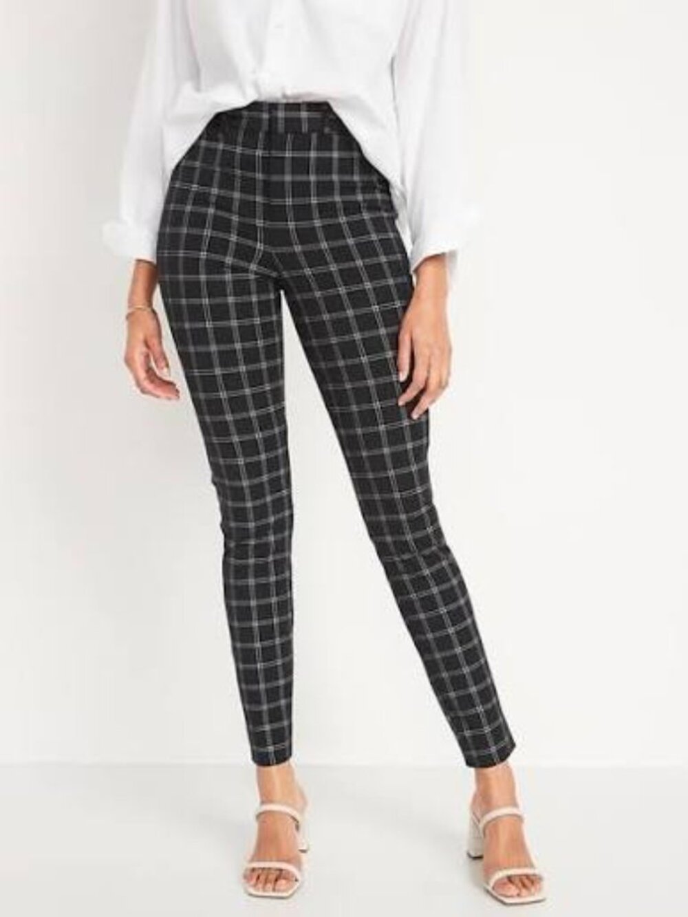 Old Navy | Pixie Ankle Pants | Size 8